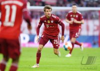 Fussball 1. Bundesliga Saison 21/22: FC Bayern Muenchen -  SC Freiburg