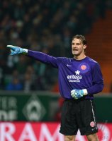 Fussball 1. Bundesliga Saison 12/13:  Torwart Christian Wetklo (1. FSV Mainz 05)