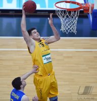 Basketball 1. Bundesliga 15/16 Hauptrunde: Walter Tigers Tuebingen - Basketball Loewen Braunschweig