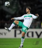 FUSSBALL CHAMPIONS LEAGUE: Bremen, DIEGO Einzelaktion