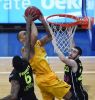 Basketball 1. Bundesliga 15/16 Hauptrunde: Walter Tigers Tuebingen - medi bayreuth