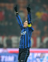 FUSSBALL International SERIE A 2011/2012:  JUBEL Javier Zanetti (Inter Mailand)