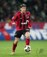 Fussball 1. Bundesliga: Leverkusen, VORONIN Einzelaktion am Ball