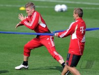 Fussball 1. Bundesliga 11/12: FC Bayern Muenchen Training in Doha