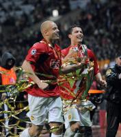 Fussball CHL  FINALE 2008 RONALDO (ManU) mit CHL Pokal