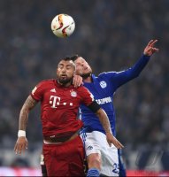 Fussball 1. Bundesliga Saison 15/16: FC Schalke 04 - FC Bayern Muenchen