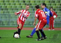 Fussball 1. Bundesliga : Fernseh Moderator Kai Pflaume (v. li.)