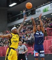 Basketball 2. Liga 21/22 Playoff Viertelfinale: Tigers Tuebingen - Eisbaeren Bremerhaven