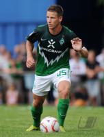 Fussball 1. Bundesliga, Saison 2010/2011, SV Werder Bremen, PERTHEL Einzelaktion
