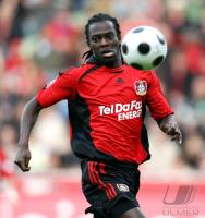 Fussball 1. Bundesliga: Leverkusen, SARPEI  Einzelaktion