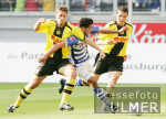 Fussball 1. Bundesliga: Duisburg - Dortmund, Zweikampf