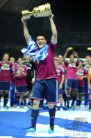 Fussball: DFB Pokal Finale:  Kyriakos Papadopoulos (FC Schalke 04) jubelt mit POKAL