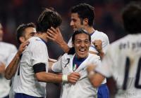 Fussball International Holland 1-3 Italien