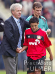 Fussball Bundesliga: Leverkusen, Toppmoeller und Bastuerk