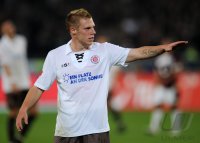 Fussball: 1. Bundesliga Saison 2010/2011: FC St. Pauli, HENNINGS
