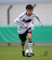 FUSSBALL, INTERNATIONAL: Deutschland U18, MALLI Einzelaktion
