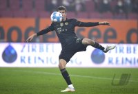 Fussball 1. Bundesliga Saison 21/22: FC Augsburg - FC Bayern Muenchen
