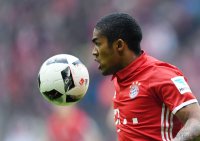 Fussball 1. Bundesliga Saison 16/17: FC Bayern Muenchen - FC Schalke 04