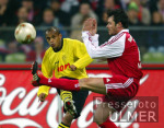 FUSSBALL 1. Bundesliga  Spielszene Bayern-Dortmund