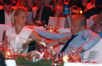 Fussball Champions League Finale 2011/2012:  Robben (FC Bayern Muenchen) mit Frau