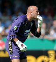 Fussball DFB Pokal : Andreas Michl (Burghausen)