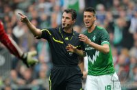 Fussball: 1. Bundesliga Saison 2010/2011: SV Werder Bremen - FC Schalke 04