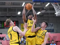 Basketball 2. Bundesliga 2021/2022: Tigers Tuebingen - Uni Baskets Paderborn