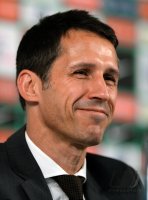 Fussball, 1. Bundesliga Saison 2013/2014: SV Werder Bremen stellt Robin Dutt als neuen Trainer vor