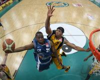 Basketball 1. Bundesliga  06/07 Walter Tigers Tuebingen  - Skyliners Frankfurt