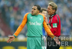 Fussball 1. Bundesliga: Schalke - Bremen, Zweikampf