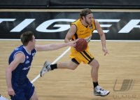Basketball  1. Bundesliga  12/13: Walter Tigers Tuebingen - Eisbaeren Bremerhaven