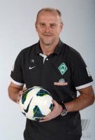 Fussball 1. Bundesliga Saison 12/13: Thomas Schaaf im exklusiven Pressefoto ULMER Shooting