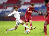 Fussball 1. Bundesliga Saison 21/22: FC Bayern Muenchen - 1. FSV Mainz 05