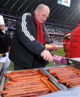 Fussball 1. Bundesliga : FCB Praesident Uli Hoeness