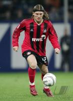 Fussball 1. Bundesliga: Leverkusen, VORONIN Einzelaktion am Ball