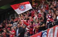 Fussball 1. Bundesliga Saison 21/22: FC Bayern Muenchen -  1. FC Koeln