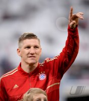 FUSSBALL INTERNATIONAL CHL HALBFINALE 12/13: FC Bayern Muenchen - FC Barcelona