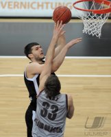 1. Basketball Bundesliga  01/11  Walter Tigers Tuebingen  - Artland Dragons