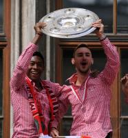 Fussball 1. Bundesliga :  JUBEL David Alaba, Diego Contento (FC Bayern Muenchen)