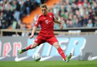 Fussball 1. Bundesliga, Saison 2011/2012: Nils Petersen (FC Bayern Muenchen) Einzelaktion am Ball
