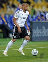 FUSSBALL INTERNATIONALES TESTSPIEL:  Ukraine - Deutschland, BOATENG am Ball