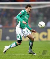 Fussball 1. Bundesliga: Bremen, BOENISCH Einzelaktion