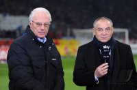 Fussball 1. Bundesliga : Franz Beckenbauer mit Trainer, Sportdirektor Felix Magath (re, FC Schalke 04)