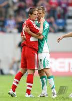 Fussball Ligapokal: Bremen - Bayern