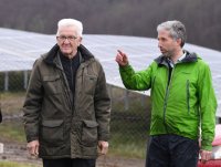 Oberbuergermeister Palmer (Die Gruenen) und Ministerpraesident Kretschmann (Die Gruenen)