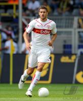 FUSSBALL, 1. BUNDESLIGA, VfB Stuttgart: DELPIERRE Einzelaktion