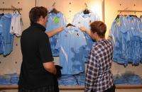 Fussball 2. Bundesliga: Fanshop beim TSV 1860 Muenchen