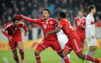 Fussball  1. Bundesliga  13/14: JUBEL Thiago Alcantara (FC Bayern Muenchen)