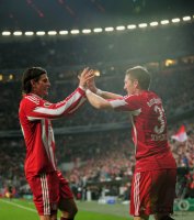 Fussball DFB Pokal 10/11 :  JUBEL Bastian Schweinsteiger (FC Bayern Muenchen)