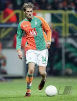 Fussball CL: Bremen, HUNT Einzelaktion am Ball